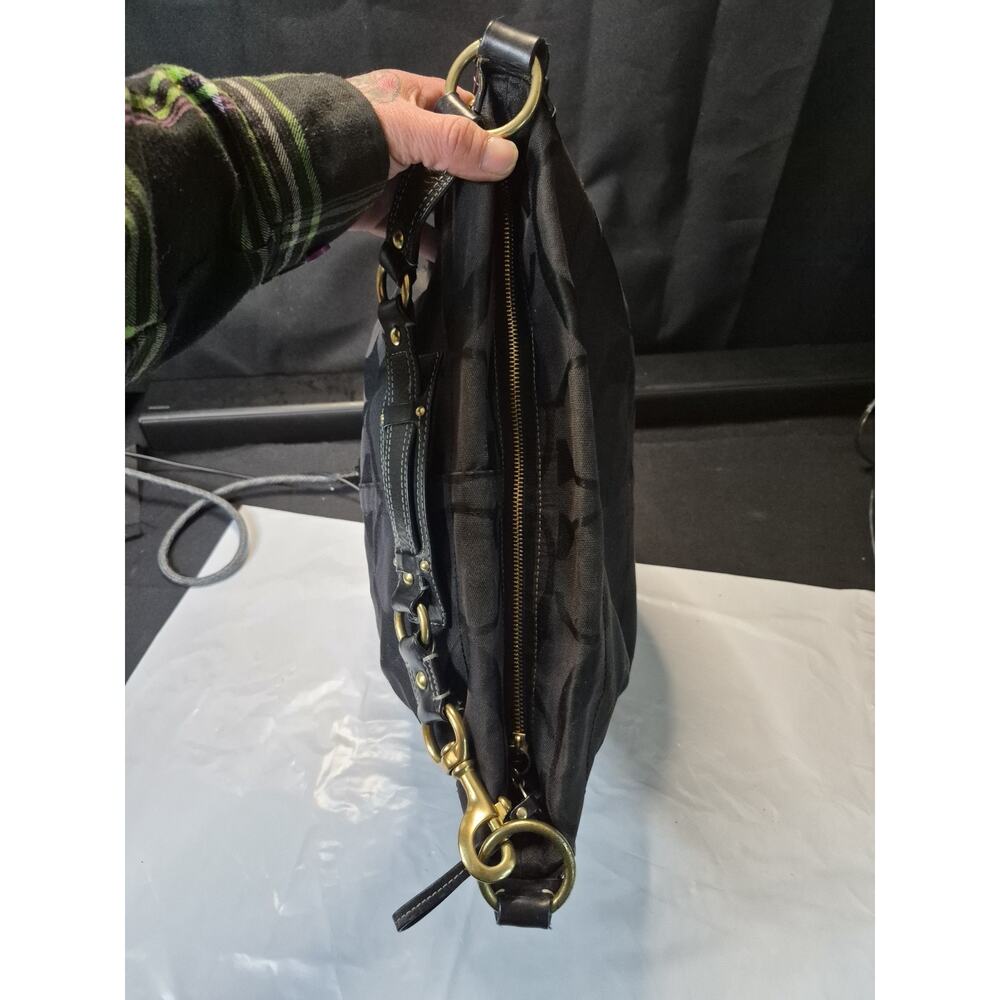 Coach Carly Hobo Purse 10620 BLACK Signature Canvas Gold Leather Bag Rare - Picture 9 of 14
